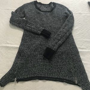 Sweater with zipper detailing - NWOT